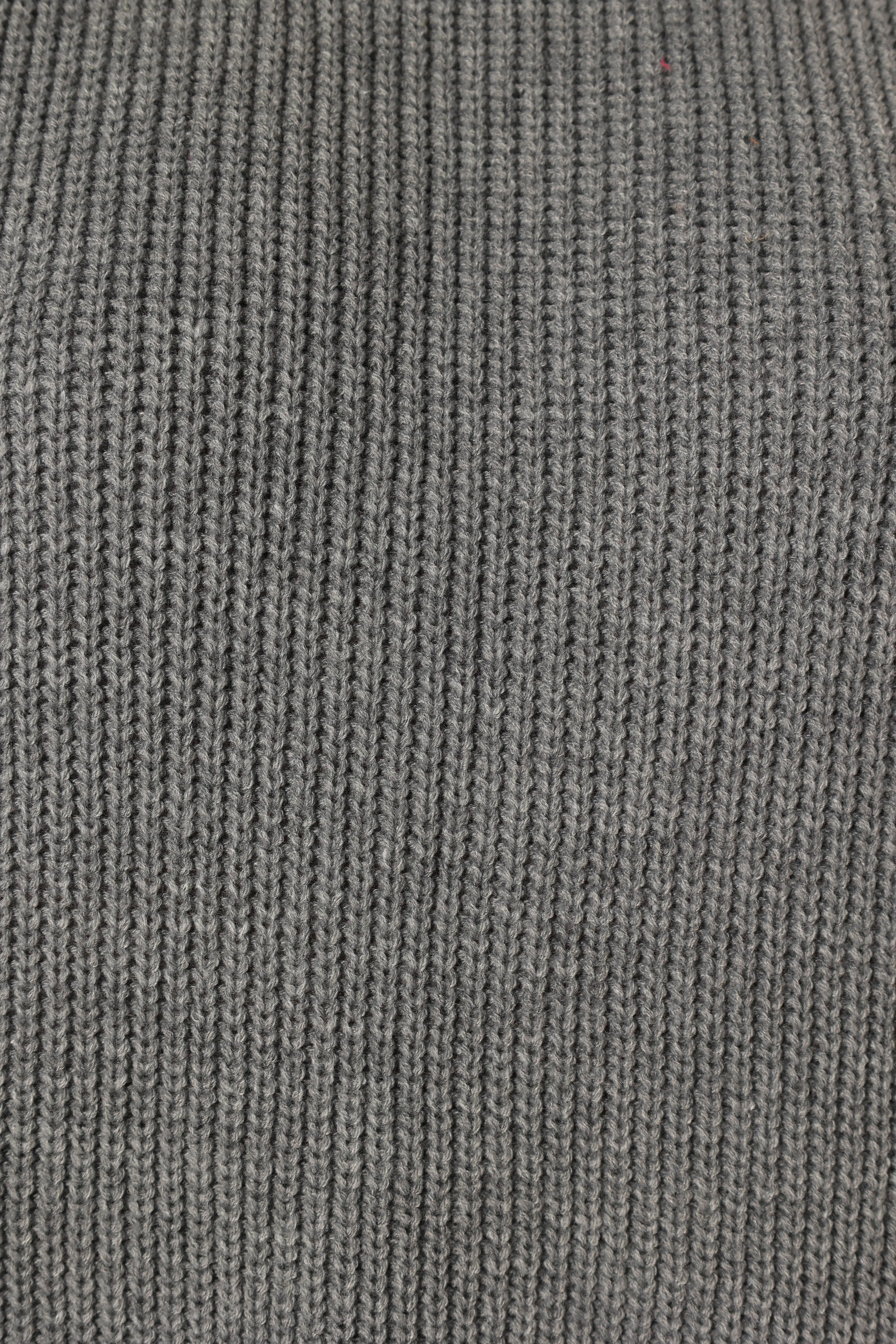 Celaena Turtleneck Sleeveless Sweater - Grey