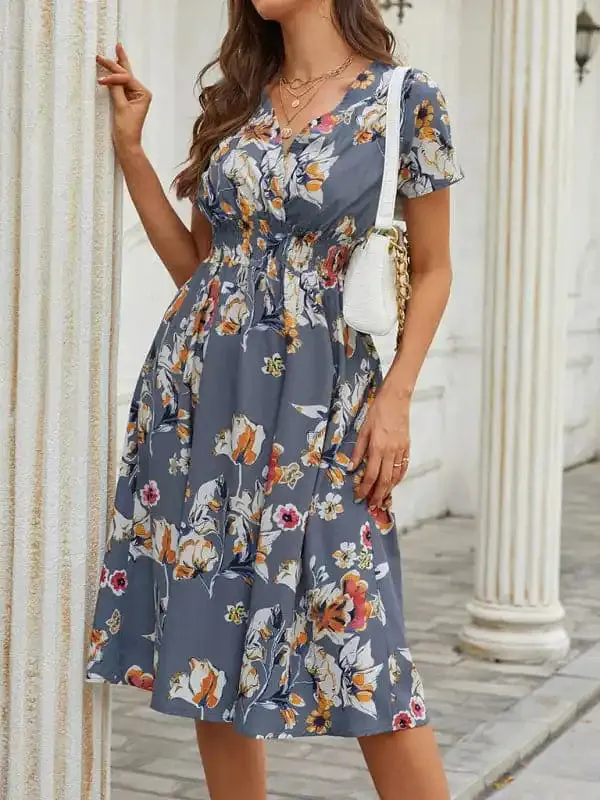 Summer new elegant casual vacation V-neck floral print short-sleeved dress