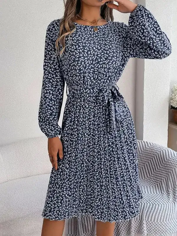 Women’s casual long-sleeved floral large hem pleated dress