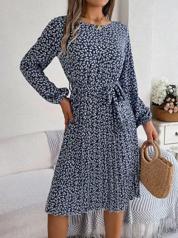 Women’s casual long-sleeved floral large hem pleated dress