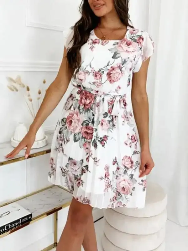 Women’s fluttering sleeve waist floral pleated dress